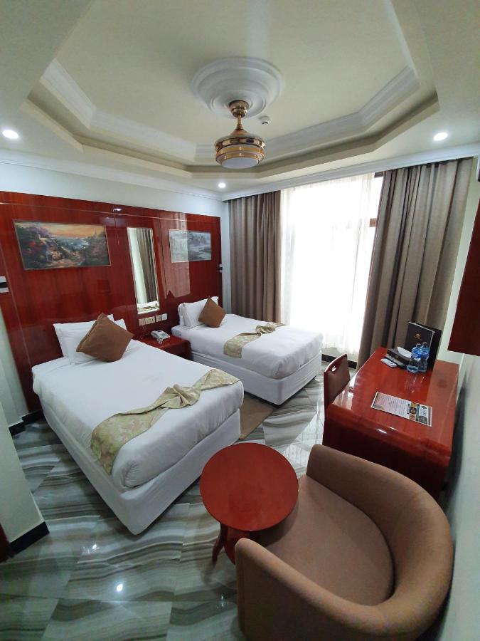 Jaromax Palace Hotel Дар-эс-Саламе Экстерьер фото