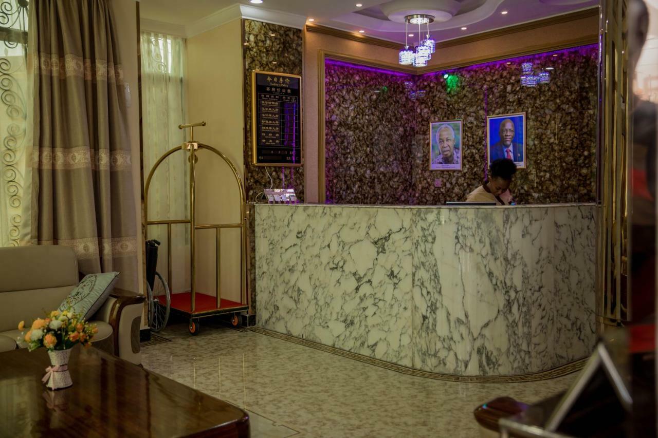 Jaromax Palace Hotel Дар-эс-Саламе Экстерьер фото